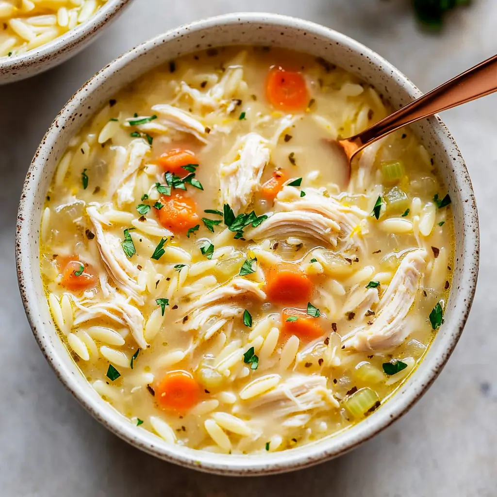 One-Pot Lemon Chicken Soup
